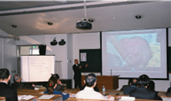 �u�����i